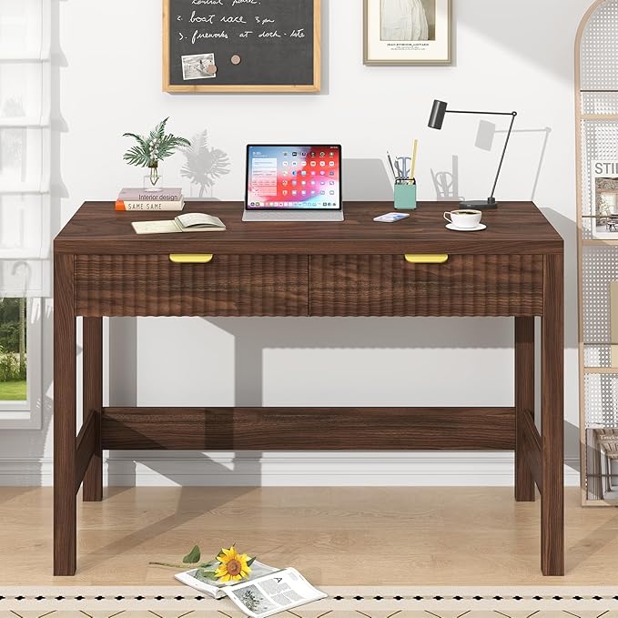 YOMILUVE Fluted Computer Desk with 2 Drawers, 39 Inch Small Computer Desk with Storage, Compact Writing Study Desk for Small Spaces, Walnut