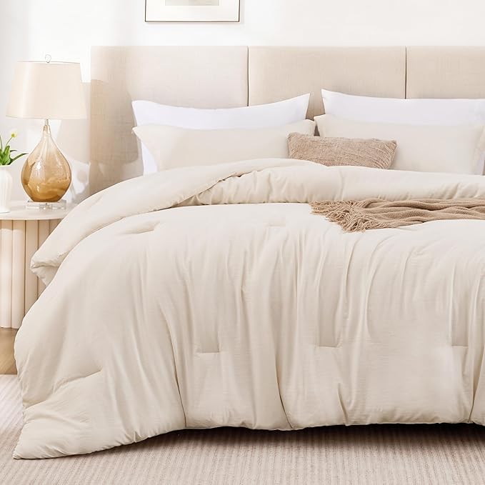 Love's cabin Beige King Size Comforter Set, 3-Piece Prewashed Bed Set with 1 Comforter (104 x 90 in) & 2 Pillowcases, Lightweight & Breathable for All Seasons