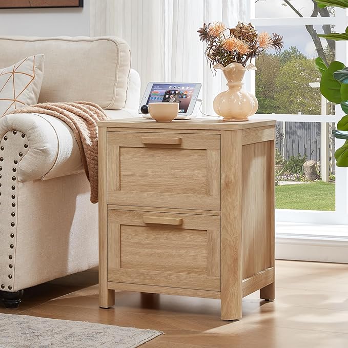 Farmhouse Nightstand Set of 2 with Charging Station, End Tables Bedroom with 2 Large Drawers & 4 Thickened Table Legs, Natural Wood