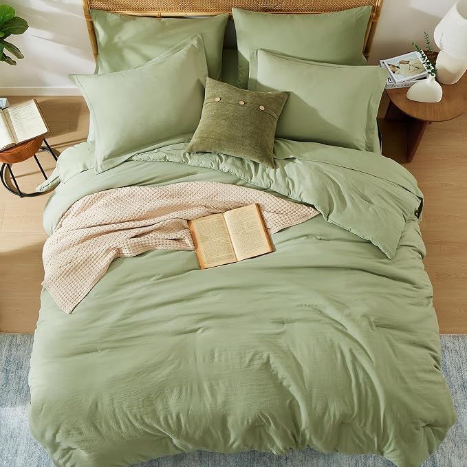 WRENSONGE Super King Comforter Set - 7 Pieces Sage Green Soft Bed in a Bag Super King with Fitted Sheet, Flat Sheet, 2 Pillow Shams, and 2 Pillowcases- Warm Bedding Sets for All Season