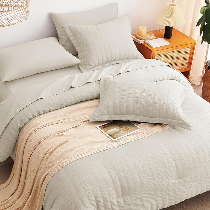 CozyLux Full Size Comforter Sets Oatmeal, 7 Pieces Seersucker Textured Luxury Bed in a Bag, All Seasons Soft Bedding Sets with Down Alternative Comforter, Sheets, Pillowcases & Shams, Home Gift