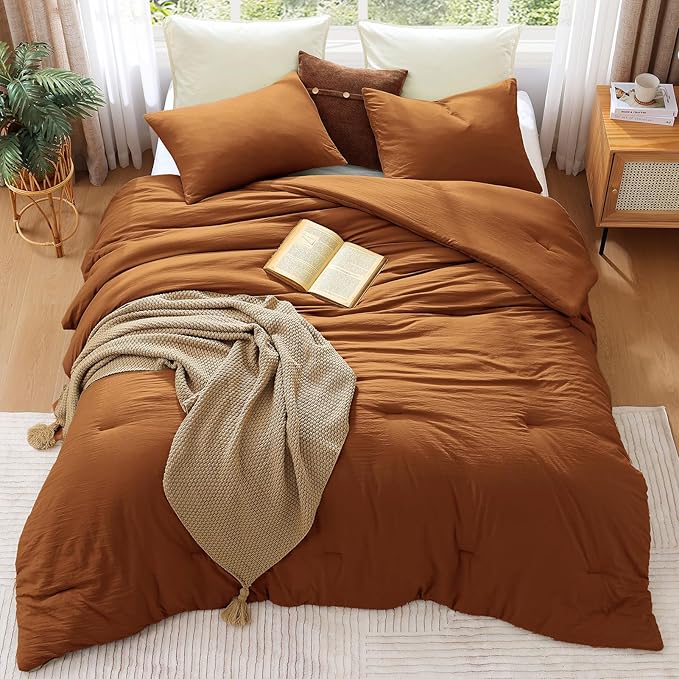 WRENSONGE Queen Comforter Set - 3 Pieces Prewashed Burnt Orange Comforter Soft Lightweight for All Seasons, Fluffy Down Alternative Comforter Queen Size with 2 Pillow Shams