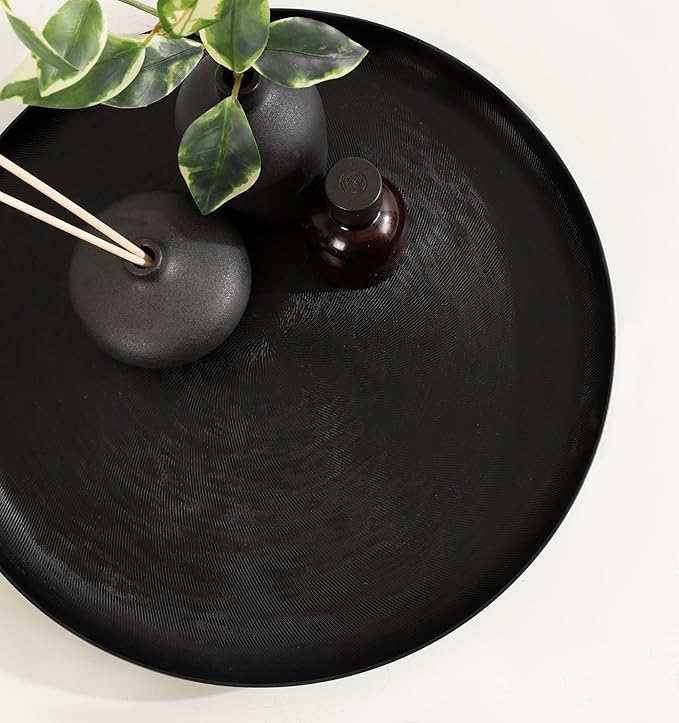 Kate and Laurel Stovring Round Modern Decorative Tray; 17 Inch Diameter; Black; Contemporary Serving Tray for Use as Entryway Catch-All or Coffee Table Tray