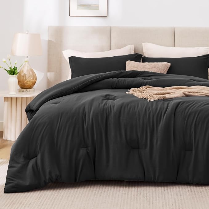 Love's cabin Black Twin/Twin XL Comforter Set, 2-Piece Prewashed Bed Set with 1 Comforter (66 x 90 in) & 1 Pillowcase, Lightweight & Breathable for All Seasons | Soft