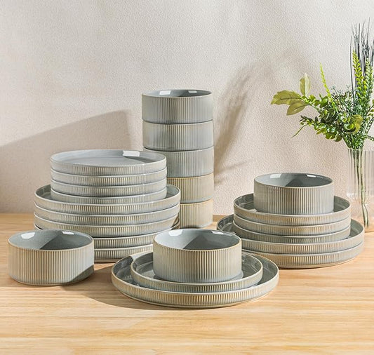 TheTerra Ceramic Dinnerware Sets for 8, 24 Pieces Porcelain Lightweight Plates and Bowls Sets, Scratch Resistant Dish Set, Oven & Microwave & Dishwasher Safe, Mint Green