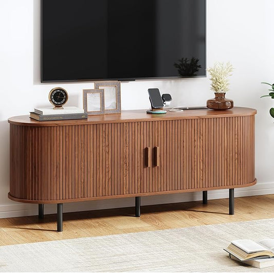 55" TV Stand with Power Outlet, Mid-Century Modern Television Stand, Fluted Media Console with Sliding Doors, Entertainment Center for TVs up to 60 Inch, Adjustable Shelves, Walnut