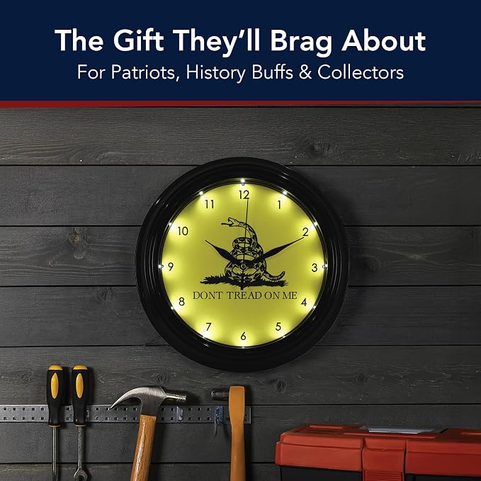 American Art Decor Snake Don't Tread LED Clock - 12" Wall Mounted Modern Wall Decor - Patriotic Gadsden Design Wall Clock for Living Room, Dorm, Mancave, Garage, Office, Game Room (Yellow/Black/Green)