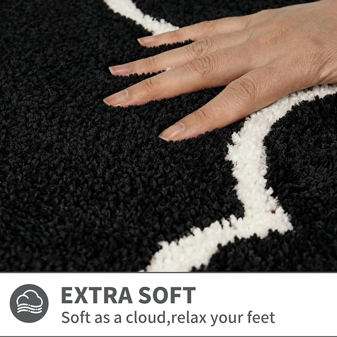 Scalloped Black Bathroom Rugs Mat,Shaggy Soft Non Slip Absorbent Quick Dry Bath Mats for Shower Room,Plush Microfiber Bath Rug for Bathroom Floor Carpet for Shower Tub Sink Bedroom,16"x24"