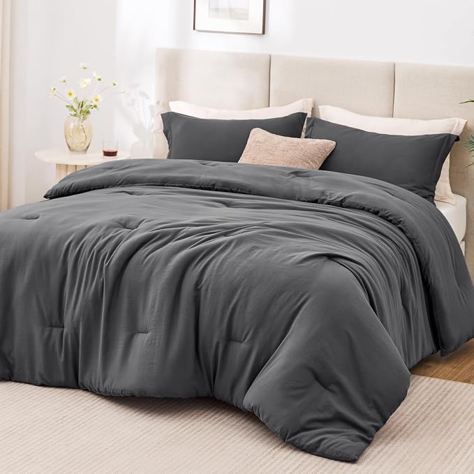 Love's cabin Dark Grey Full Comforter Set, 3-Piece Prewashed Bed Set with 1 Comforter (79 x 90 in) & 2 Pillowcases, Lightweight & Breathable for All Seasons