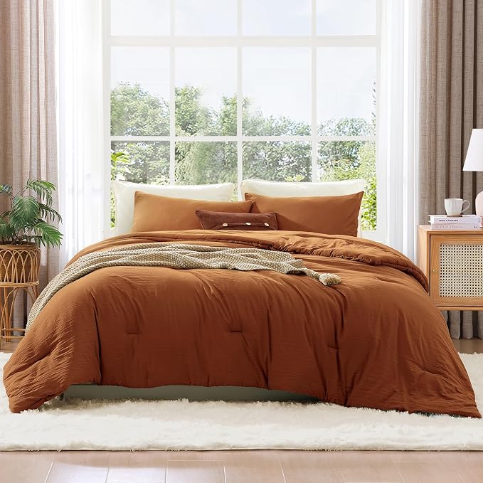 WRENSONGE King Size Comforter Set - 3 Pieces Prewashed Burnt Orange Soft Lightweight Bedding for All Seasons,Fluffy Down Alternative Comforter King Size with 2 Pillow Shams