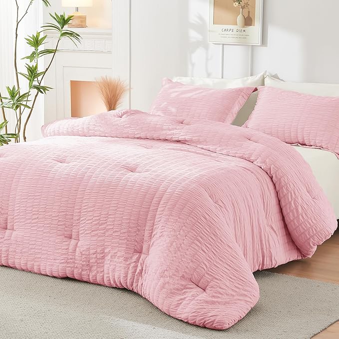 HYMOKEGE Pink/Ivory Twin Comforter Set Seersucker 5 Pieces, All Season Luxury Bed in a Bag for Bedroom, Bedding Set with Comforter, Sheets, Pillowcase & Sham