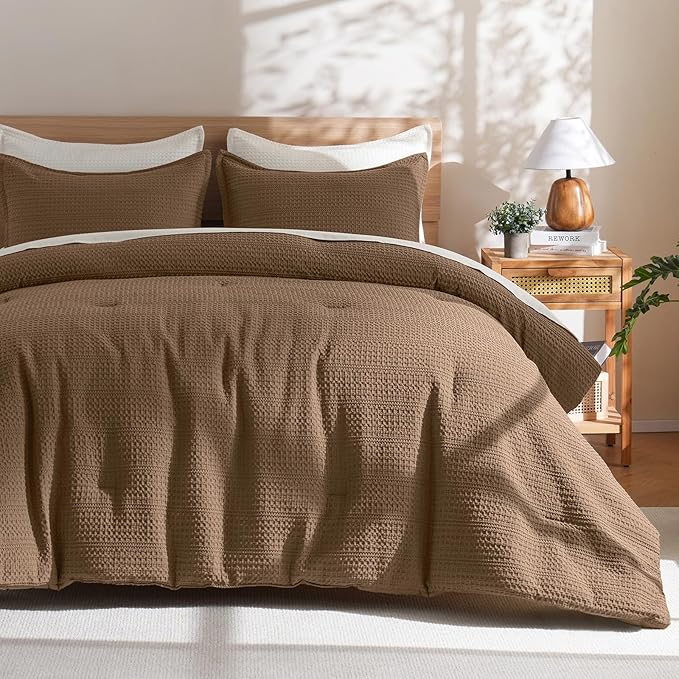 PHF Soft Waffle Comforter Set Queen Size- Comfy Breathable Waffle Weave Comforter with 2 Pillow Shams, 3 Pieces Less Snagging Lightweight Textured Bedding Set for All Season, Mocha