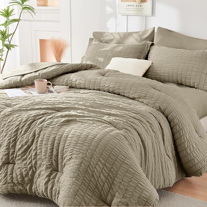 HYMOKEGE Linen King Size Comforter Set Seersucker 7 Pieces, All Season Luxury Bed in a Bag for Bedroom, Bedding Set with Comforter, Sheets, Pillowcases & Shams