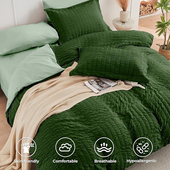 HYMOKEGE Dark Green/Sage Green California King Comforter Set Seersucker 7 Pieces, All Season Luxury Bed in a Bag for Bedroom, Bedding Set with Comforter, Sheets, Pillowcases & Shams