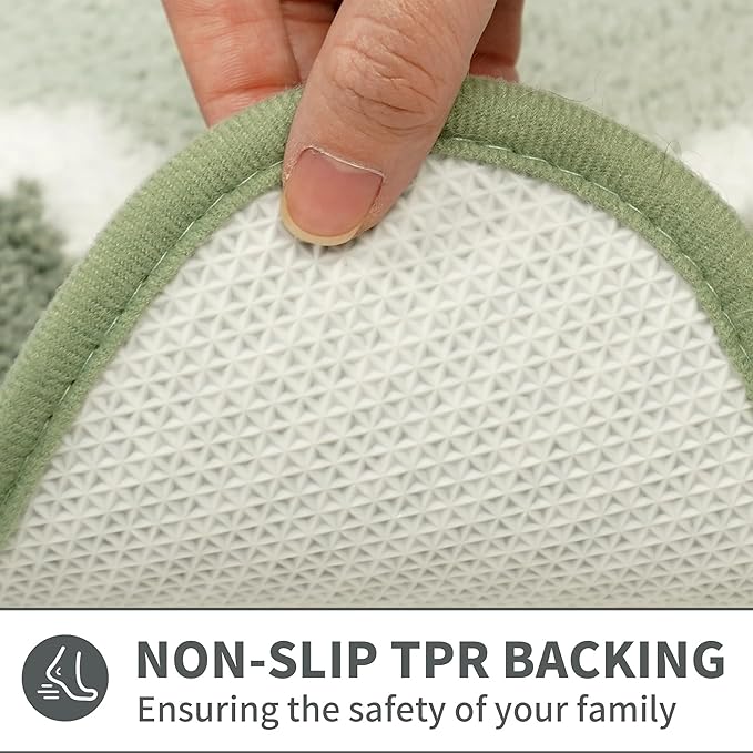 Scalloped Green Bathroom Rugs Mat,Non Slip Absorbent Quick Dry Bath Mats for Shower Room,Plush Microfiber Bath Rug for Bathroom Floor Washable Carpet for Shower Tub Sink Bedroom,17"x47"