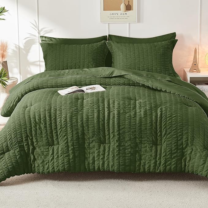 HYMOKEGE Olive Green King Size Comforter Set Seersucker 7 Pieces, All Season Luxury Bed in a Bag for Bedroom, Bedding Set with Comforter, Sheets, Pillowcases & Shams