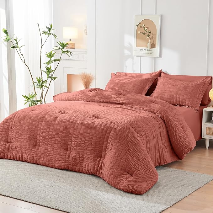 HYMOKEGE Coral Queen Comforter Set Seersucker 7 Pieces, All Season Luxury Bed in a Bag Queen for Bedroom, Bedding Set with Comforter, Sheets, Pillowcases & Shams