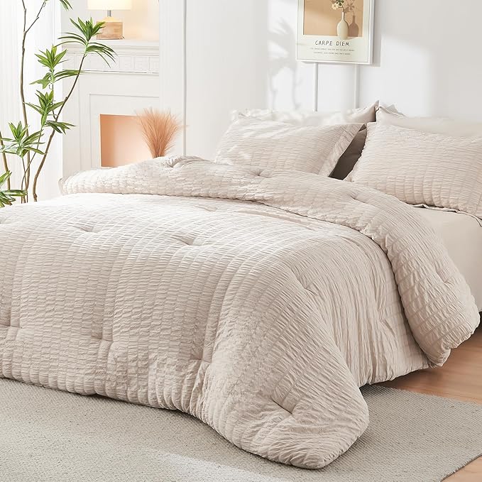 HYMOKEGE Beige California King Comforter Set Seersucker 7 Pieces, All Season Luxury Bed in a Bag for Bedroom, Bedding Set with Comforters, Sheets, Pillowcases & Shams