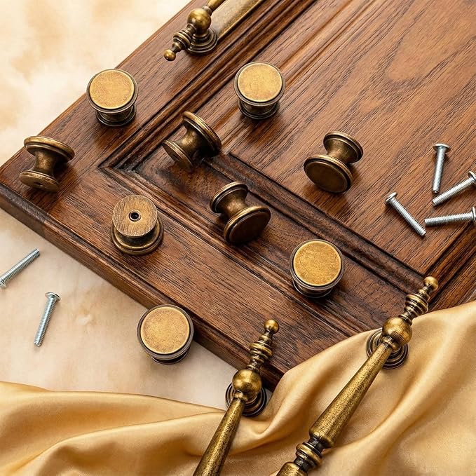 Shimeyao 10 Pack Vintage Antique Brass Cabinet Knobs 1 Inch Round Dresser Knobs Kitchen Drawer Knob Brushed Brass Hardware Single Hole Cupboard Door Knob Dresser Pulls Handles