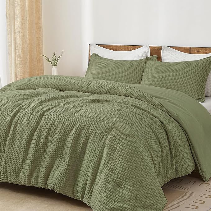 PHF Ultra Soft Waffle Weave Comforter Set Queen Size, 3 Pieces Lightweight Breathable Comfy Bedding Set, Comfy Textured 1 Comforter with 2 Pillow Shams, Olive Green