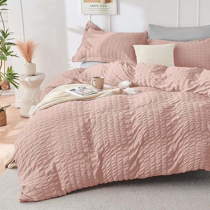 HYMOKEGE Rose Gold/Light Grey Queen Comforter Set Seersucker 7 Pieces, All Season Luxury Bed in a Bag Queen for Bedroom, Bedding Set with Comforter, Sheets, Pillowcases & Shams