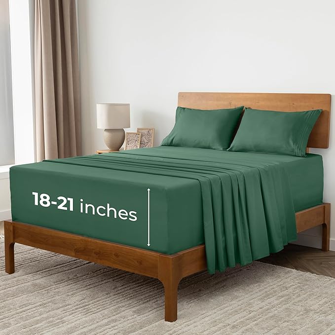 Mellanni Extra Deep California King Sheets - 4 PC Iconic Collection Bedding - Luxury, Ultra Soft, Cooling Bed Sheets - Wrinkle, Fade, Stain Resistant (Cal King, Emerald Green)