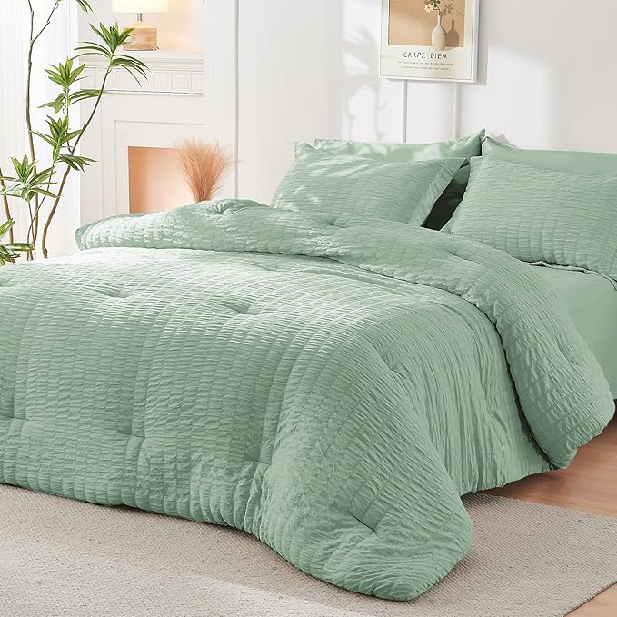 HYMOKEGE Sage Green California King Comforter Set Seersucker 7 Pieces, All Season Luxury Bed in a Bag for Bedroom, Bedding Set with Comforters, Sheets, Pillowcases & Shams