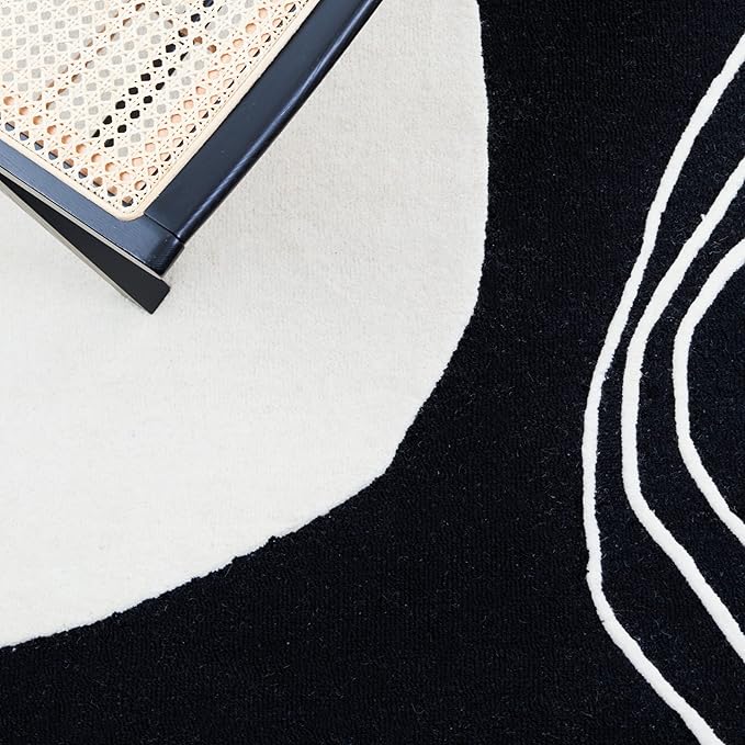 SAFAVIEH Rodeo Drive Collection Area Rug - 6' Square, Black & Ivory, Handmade Mid-Century Modern Abstract Wool, Ideal for High Traffic Areas in Living Room, Bedroom (RD860Z)