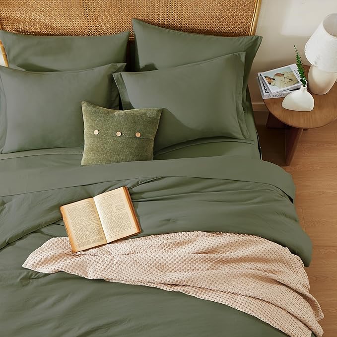 WRENSONGE King Size Comforter Set- 7 Pieces Soft Olive Green Bed in a Bag King with Fitted Sheet, Flat Sheet, 2 Pillow Shams, and 2 Pillowcases-Warm King Bedding Set for All Season