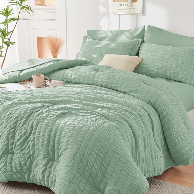HYMOKEGE Sage Green Twin Comforter Set Seersucker 5 Pieces, All Season Luxury Bed in a Bag for Bedroom, Bedding Set with Comforters, Sheets, Pillowcase & Sham