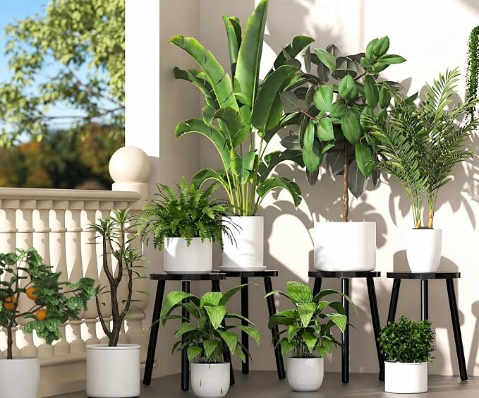 Wood Plant Stands Indoor, 16.7" Tall Plant Stand Outdoor Mid-Century Plant Stool, Single Plant Table Modern Small Round Side/End Table for Living Room, Balcony, Office(Black)