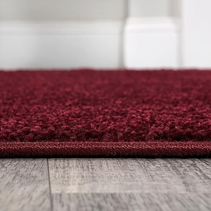 JONATHAN Y Haze Solid Low-Pile Dark Red Indoor Area Rug 10x14, Coastal,Bohemian,Minimalist,Classic, Easy-Cleaning for Living Room,Bedroom,Kitchen,Pet Friendly,Non-Shedding (SEU100Q-14)