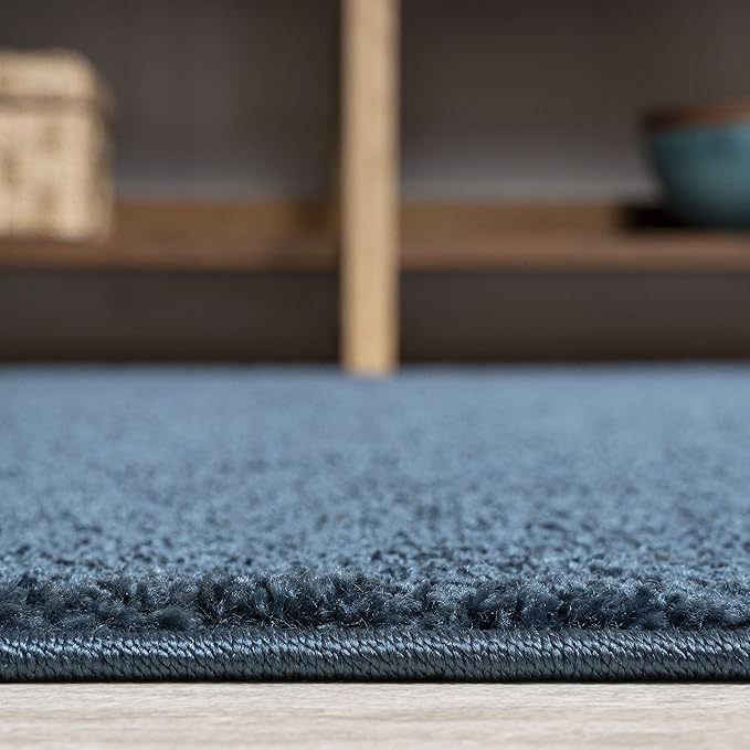 JONATHAN Y Haze Solid Low-Pile Navy 3x5 Oval Indoor Area Rug, Coastal,Bohemian,Minimalist,Classic, Easy-Cleaning for Living Room,Bedroom,Kitchen,Pet Friendly,Non-Shedding (SEU100C-3OV)