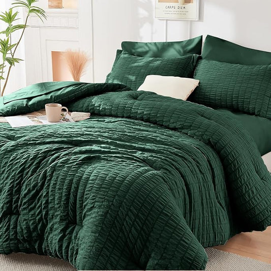 HYMOKEGE Emerald Green Twin Comforter Set Seersucker 5 Pieces, All Season Luxury Bed in a Bag for Bedroom, Bedding Set with Comforter, Sheets, Pillowcase & Sham