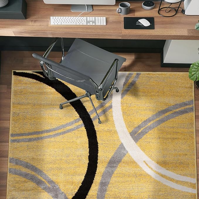 Rugshop Wavy Circles Design Area Rug, Non-Shedding Carpet for Entryway, Bedroom, or Office, Yellow, 3'3" x 5'