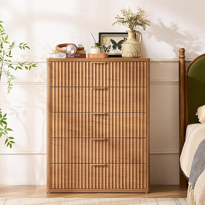 LEYAOYAO Fluted 5 Drawers Dresser Set of 2, 41" Tall Modern Chest of Drawers with Metal Handle, Curved Profile Dresser TV Stand, Wooden Drawer Organizer for Bedroom, Living Room, Hallway, Brown