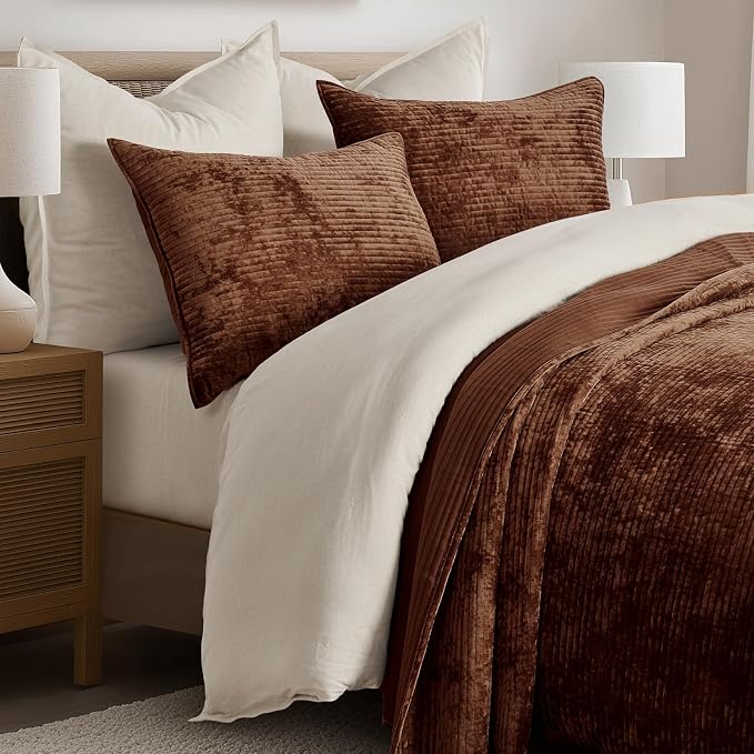 EverGrace Velvet Quilt Set California King 118'' x 106'', Luxurious Soft Bedding Sets, Lightweight Velvet Comforter for All Season, Striped Channel Oversized Bedspread Coverlet w/ 2 Shams, Rust Brown