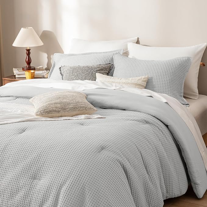 PHF Ultra Soft Waffle Weave Comforter Set Queen Size, 3 Pieces Lightweight Breathable Comfy Bedding Set, Comfy Textured 1 Comforter with 2 Pillow Shams, Light Grey