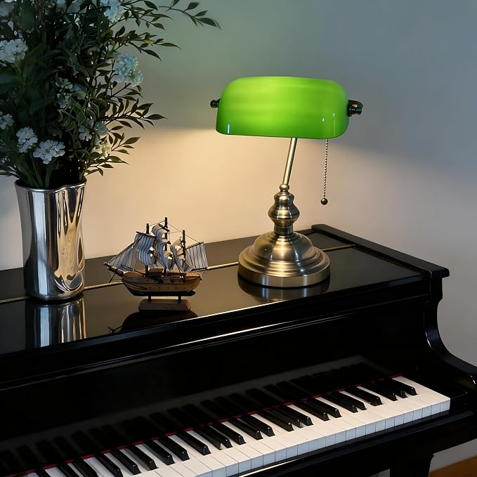 FIRVRE Bankers Desk Lamp, Green Glass Shade, Antique Desk Lamps with Brass Base, Vintage Library Lamp with Pull Chain, Retro Table Lamps for Home Office, Study Room (LED Bulb Included)