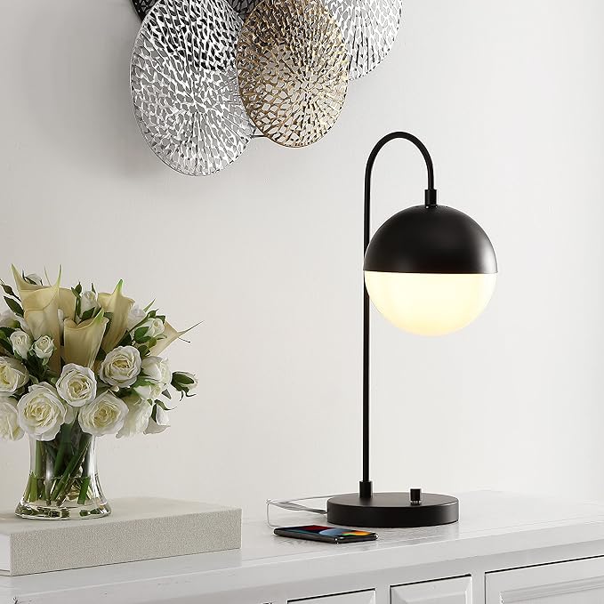 SAFAVIEH Lighting Collection Cappi Black Table Lamp with USB Charging Port (LED Bulb Included)