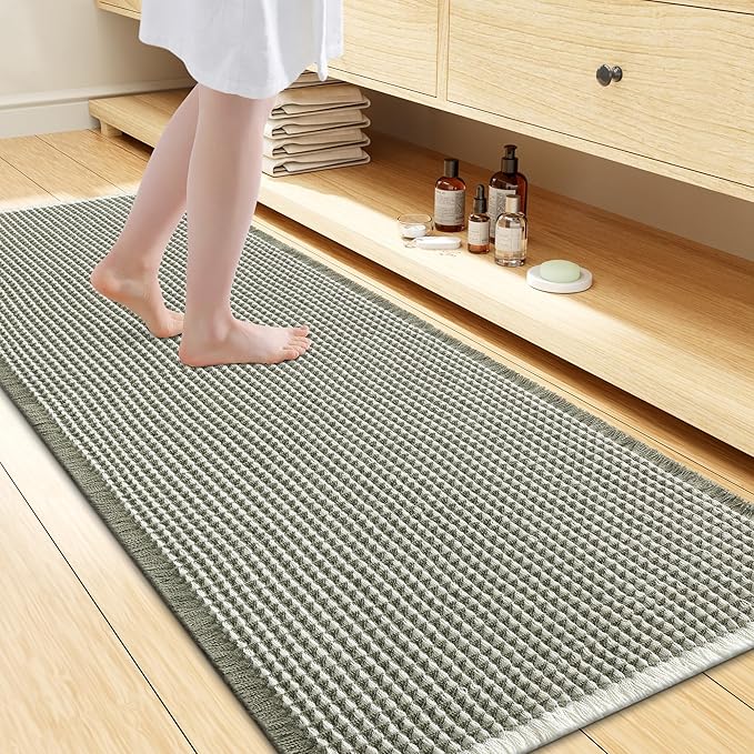 Smiry Waffle Bath Mat 60x24, Extra Soft Absorbent Bathroom Rugs, Non Slip Machine Washable Quick Dry Bath Rugs for Bathroom Floor, Tub, Shower, Home Decor Accessories, Green & Cream