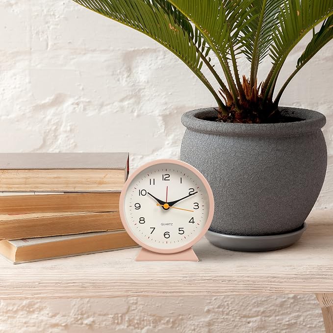 SHISEDECO 4.5" Battery Operated Antique Retro Analog Alarm Clock, Small Silent Bedside Deskclock with Light Function, Non-Ticking Tableclock Decor for Living Room, Bedroom, Bedside, Shelf (Pink)
