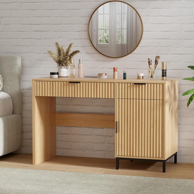 47" Executive Desk with Fluted Drawers, Wooden Home Office Desk with Storage Cabinet, Charging Station, Metal Legs Modern Farmhouse Computer Desk for Work, Study Natural Oak