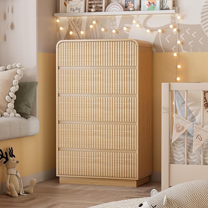 Natural Oak Dresser Fluted Tall 5 Drawer Dresser for Bedroom, Wood Chest of Drawers with Hidden Handles & Rounded Corners, Modern Storage Cabinet and Organizer Drawers for Living Room, Hallway