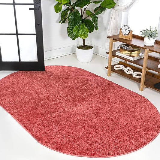 JONATHAN Y Haze Solid Low-Pile Red 4x6 Oval Indoor Area Rug, Coastal,Bohemian,Minimalist,Classic, Easy-Cleaning for Living Room,Bedroom,Kitchen,Pet Friendly,Non-Shedding (SEU100E-4OV)