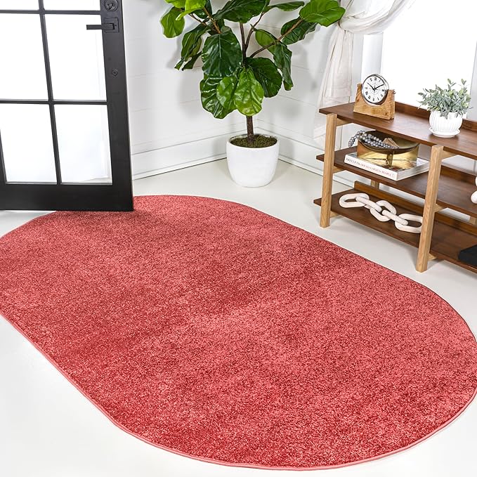 JONATHAN Y Haze Solid Low-Pile Red 3x5 Oval Indoor Area Rug, Coastal,Bohemian,Minimalist,Classic, Easy-Cleaning for Living Room,Bedroom,Kitchen,Pet Friendly,Non-Shedding (SEU100E-3OV)