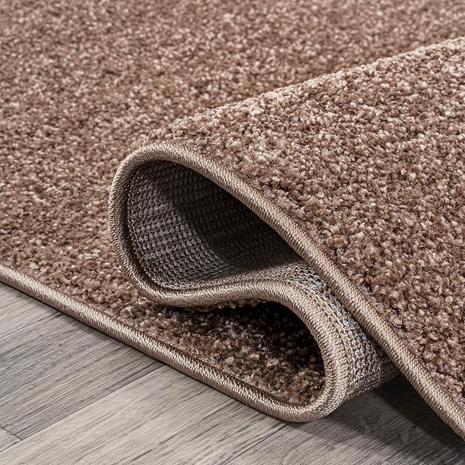 JONATHAN Y Haze Solid Low-Pile Brown Indoor Area Rug 5x8, Coastal,Bohemian,Minimalist,Classic, Easy-Cleaning for Living Room,Bedroom,Kitchen,Pet Friendly,Non-Shedding (SEU100J-5)