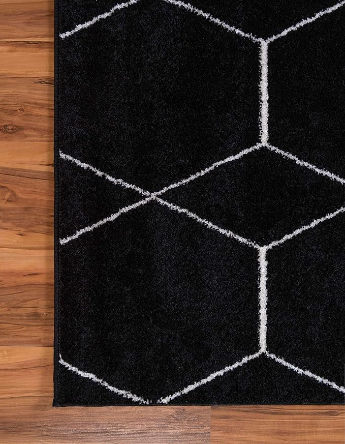 Unique Loom Trellis Frieze Collection Area Rug - Geometric (5' 1" x 8', Black/ Ivory)
