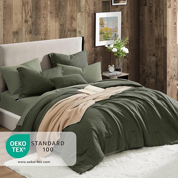 Geniospin King Size Comforter Set- 7 Piece Dark Green Textured King Bedding Set, Soft Solid Bed in a Bag for All Season, King Comforter Set with Sheets(Dark Green,102''x90'')