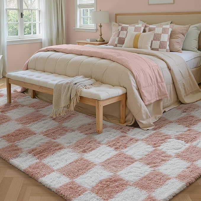 Checkered Rug 7x10 for Living Room, Pink and White Modern Shag Rug Washable Non-Slip Large Area Rug Super Soft Indoor Fuzzy Carpet Fluffy Rugs for Bedroom Home Aesthetic Decor
